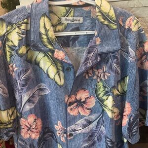 Tommy Bahama Men’s Short Sleeve Tropical Floral Blue Men's Shirt